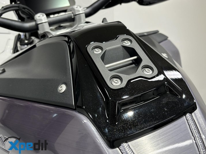 BMW R 1300 GS Adventure BMW R 1300 GS Adventure
